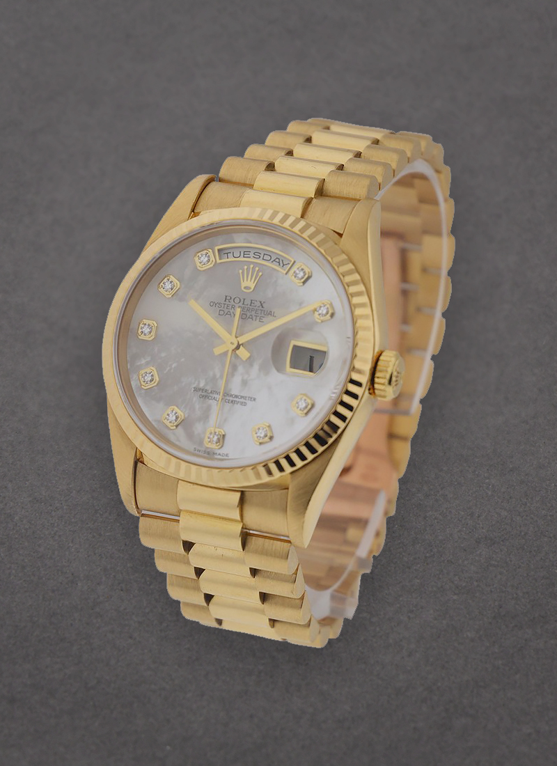 Pre-Owned Rolex President Day Date 36mm in Yellow Gold with Fluted Bezel