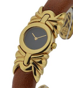 Antalia Bangle in Yellow Gold on Interchangeable Bangle Strap with Black Dial