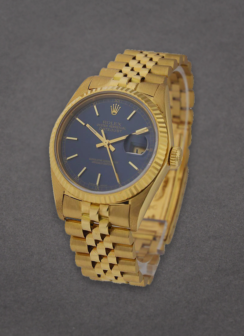 Pre-Owned Rolex All Gold Datejust 36mm in Yellow Gold with Fluted Bezel