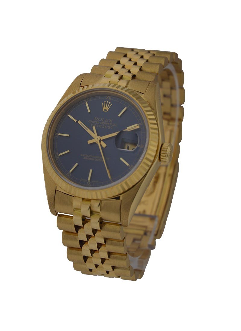 Pre-Owned Rolex All Gold Datejust 36mm in Yellow Gold with Fluted Bezel