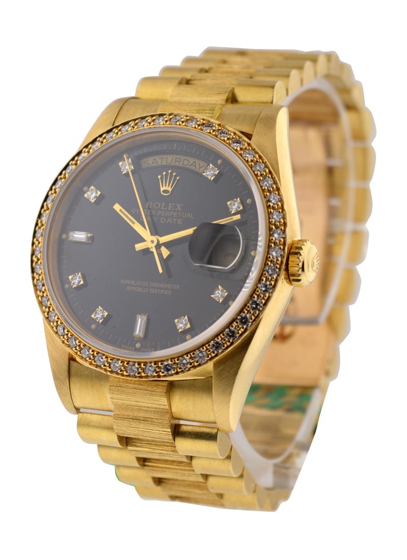 Pre-Owned Rolex President - Day Date - Double Quick - Bark Finish - Yellow Gold - Factory Diamond Bezel