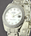 Masterpiece - Mid Size - White Gold - 2 Row Diamond Bezel on Pearlmaster Bracelet with White MOP Diamond Dial