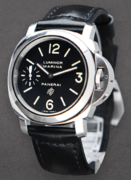 Panerai Luminor Base