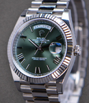 Day Date 40mm in White Gold with Fluted Bezel on President Bracelet with Olive Green Roman Dial