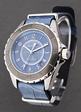 Chanel J 12 - Chromatic