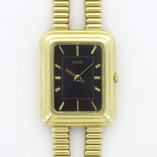 Beta in Yellow Gold on Yellow Gold Bracelet with Black Dial