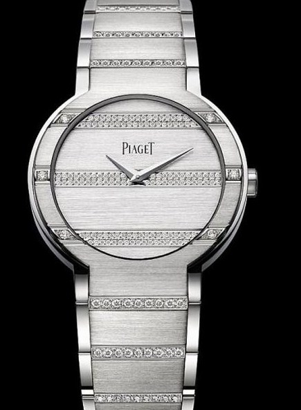 Polo Diamond 28mm in White Gold with Diamond on White Gold Braclet Diamond Braclet with Diamond-Paved Dial