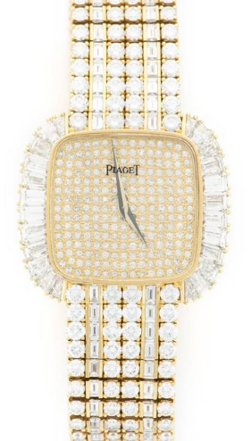 Piaget Vintage Retangular in Yellow Gold with Diamond Bezel