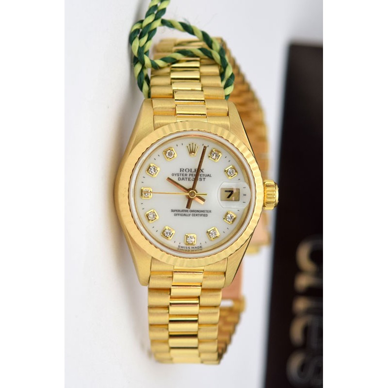 Datejust Lady President in Yellow Gold with Fluted Bezel on Yellow Gold President Bracelet with White Diamond Dial