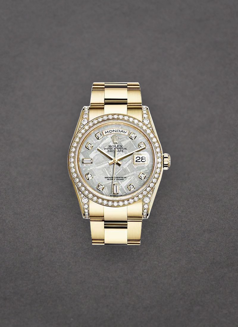 Pre-Owned Rolex Day-Date - 36mm - Yellow Gold - Diamond Bezel