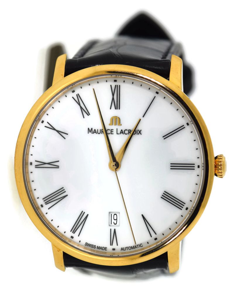Les Classiques Tradition with Yellow Gold on Black Alligator Leather Strap with White Dial
