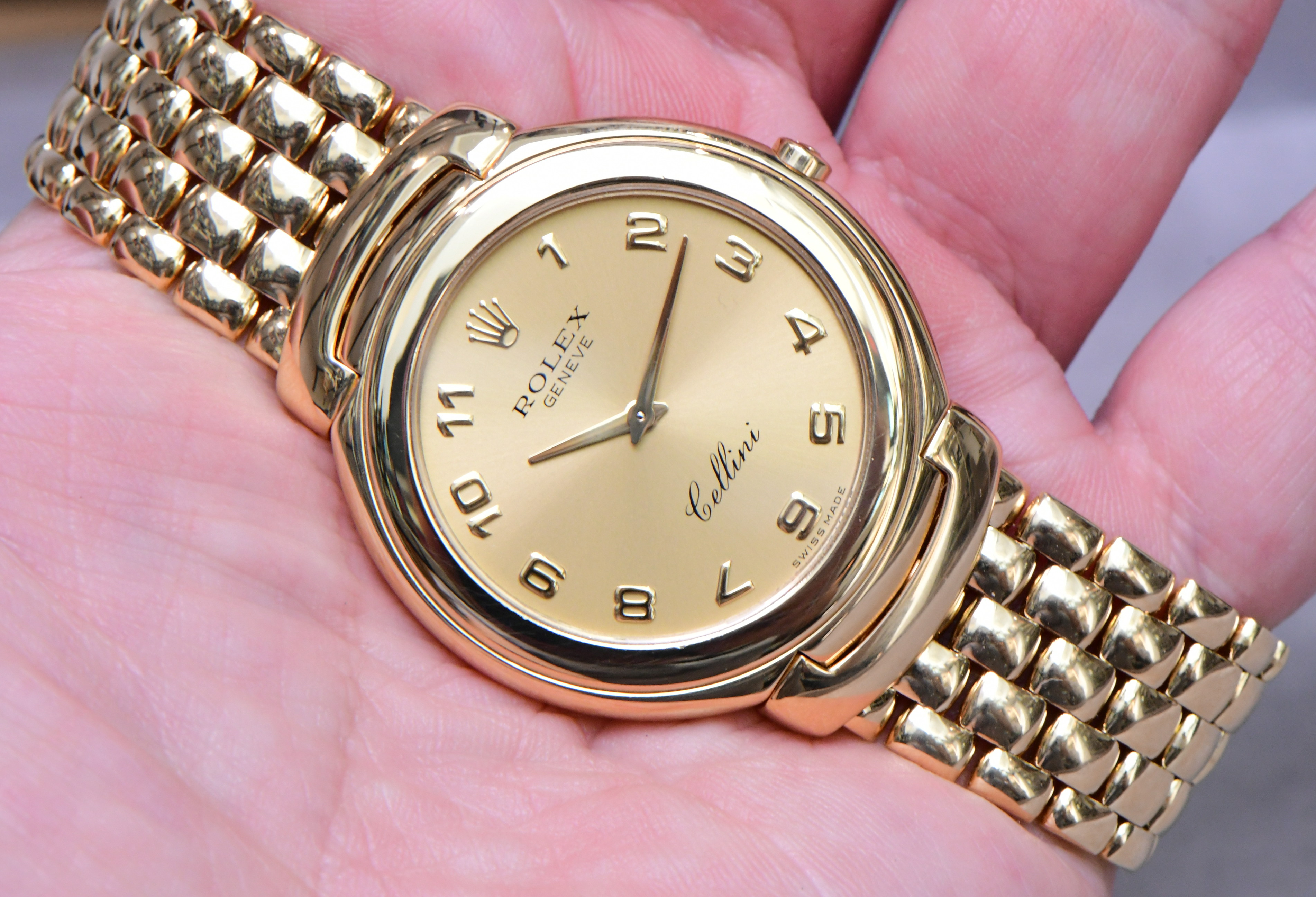 Pre-Owned Rolex Cellini 37mm on Original Heavy Rolex Bracelet 1999 Full Set - Full Links - Serviced by Rolex