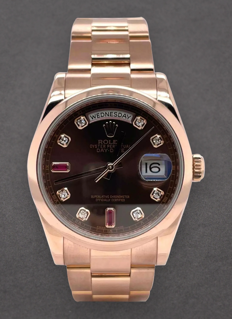 Pre-Owned Rolex Day Date President in Rose Gold with Smooth Bezel