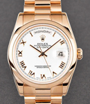 President Day-Date in Rose Gold with Smooth Bezel  on President Bracelet New-style with White Roman Dial