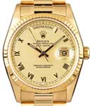 Day-Date 36mm in Yellow Gold with Fluted Bezel  on President Bracelet with Champagne Roman Dial