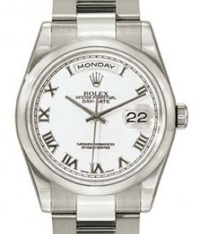 Day-Date - President - White Gold - Smooth Bezel on Oyster Bracelet with White Roman Dial