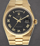 Day-Date - President - 36mm - Yellow Gold - Fluted Bezel  on Oyster Bracelet with Black Pyramid Roman Dial