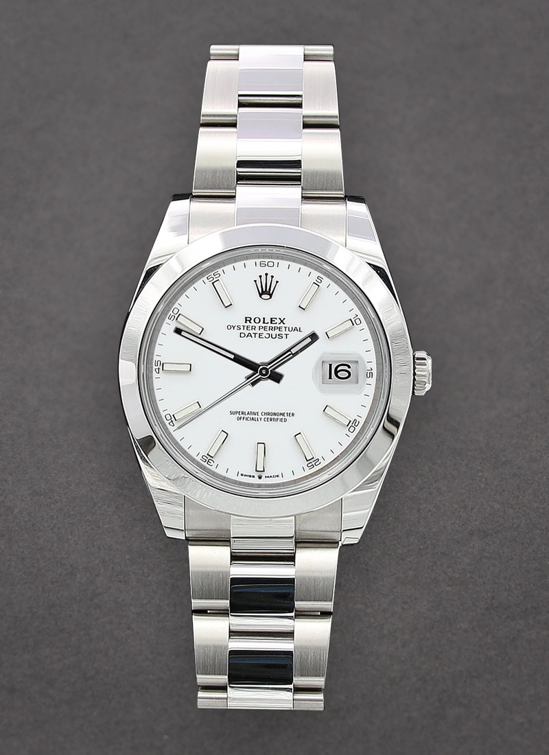 Pre-Owned Rolex Datejust 41mm in Steel with Smooth Bezel