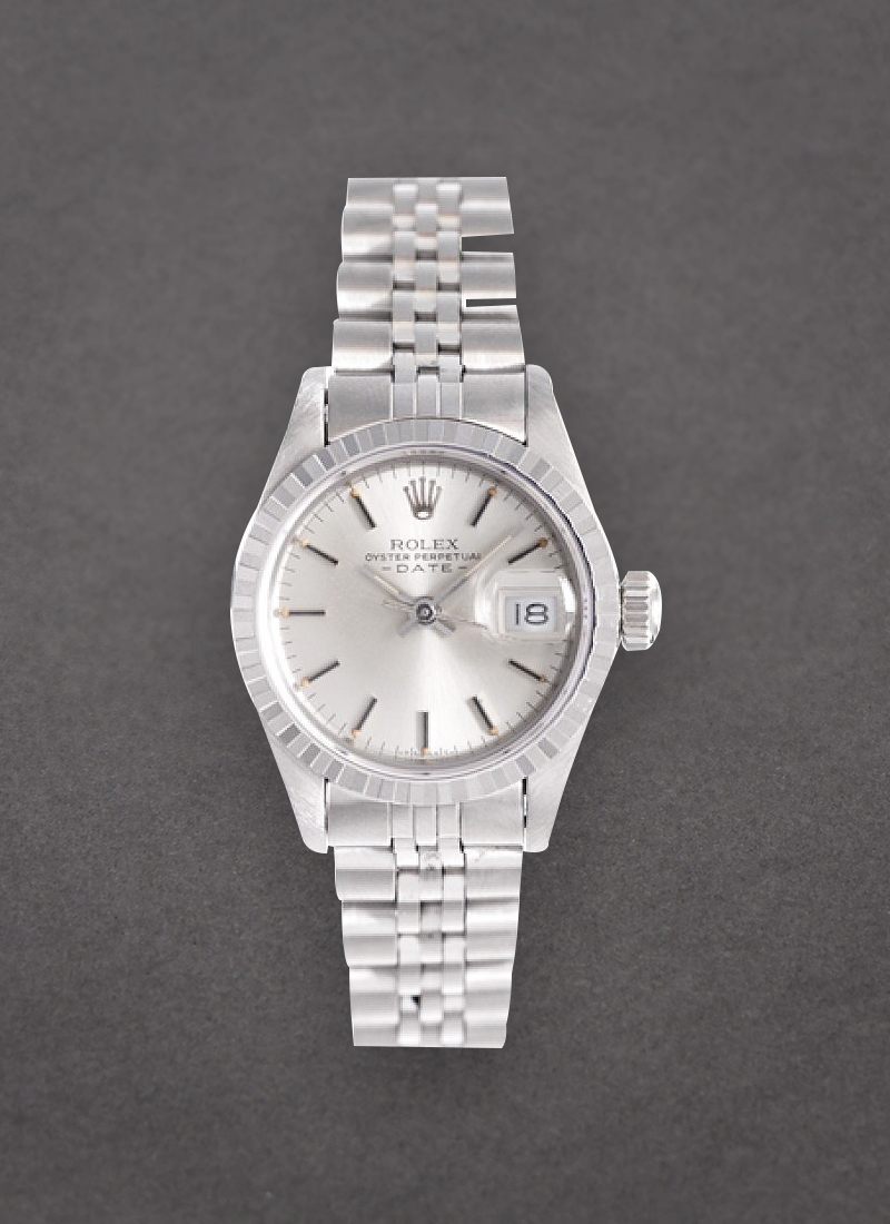 Pre-Owned Rolex Ladies Date 26mm in Engine Turned Bezel