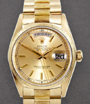 Day-Date President 36mm in Yellow Gold with Bark Bezel on Bracelet with Champagne Stick Dial