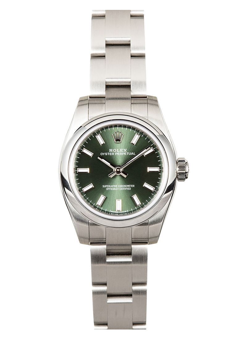 Pre-Owned Rolex Oyster Perpetual 26 No Date in Steel with Smooth Bezel