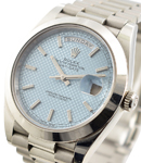 Day Date 40mm in Platinum with Smooth Bezel on President Bracelet with Ice Blue Diagonal Motif Dial