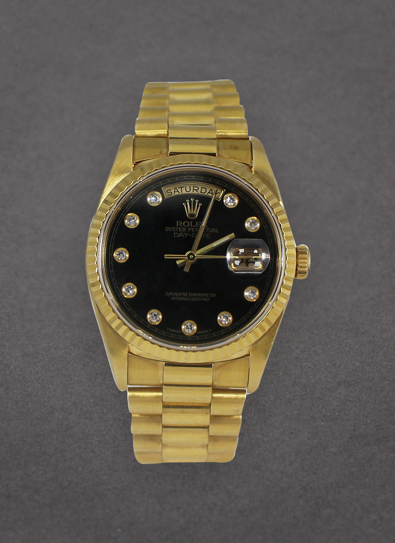 Pre-Owned Rolex Day-Date 36mm President in Yellow Gold with Fluted Bezel