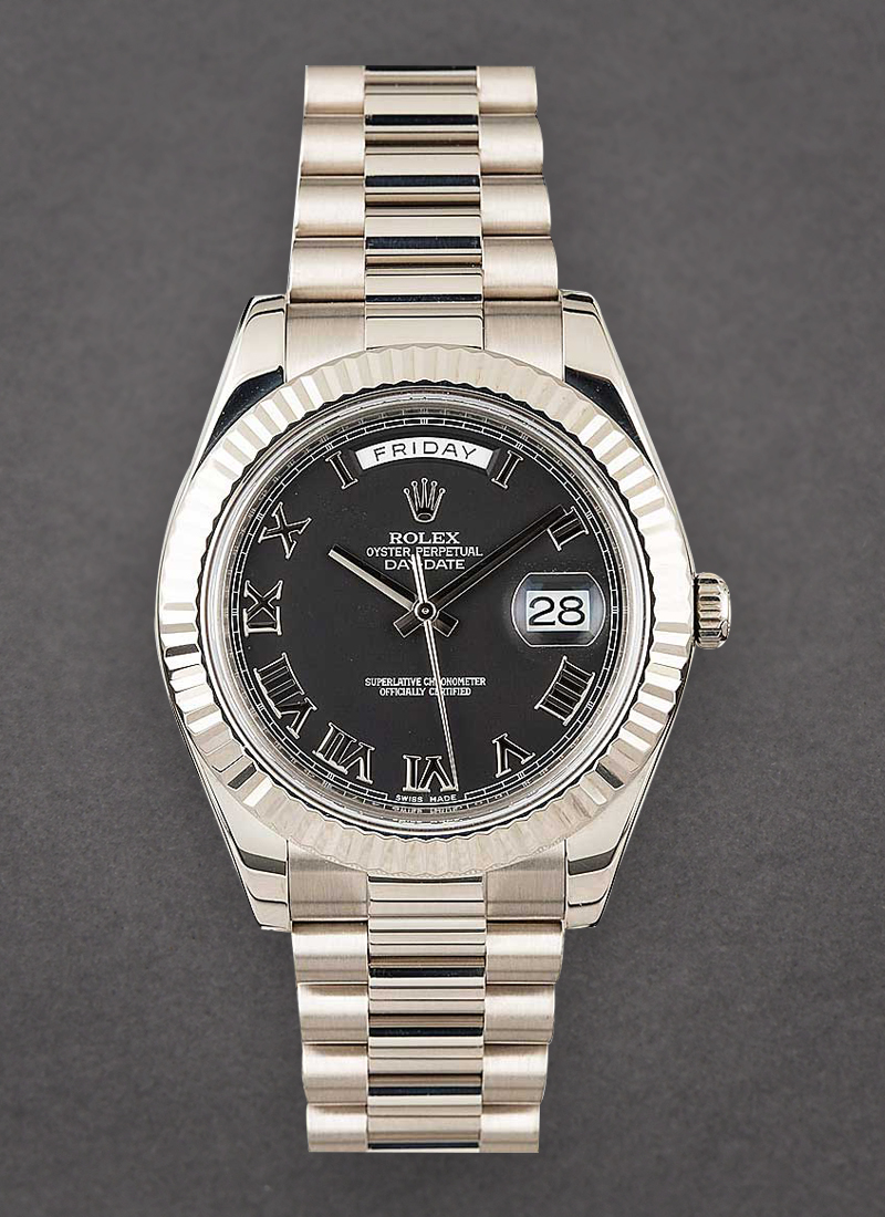 Pre-Owned Rolex President Day Date 41mm in White Gold Fluted Bezel