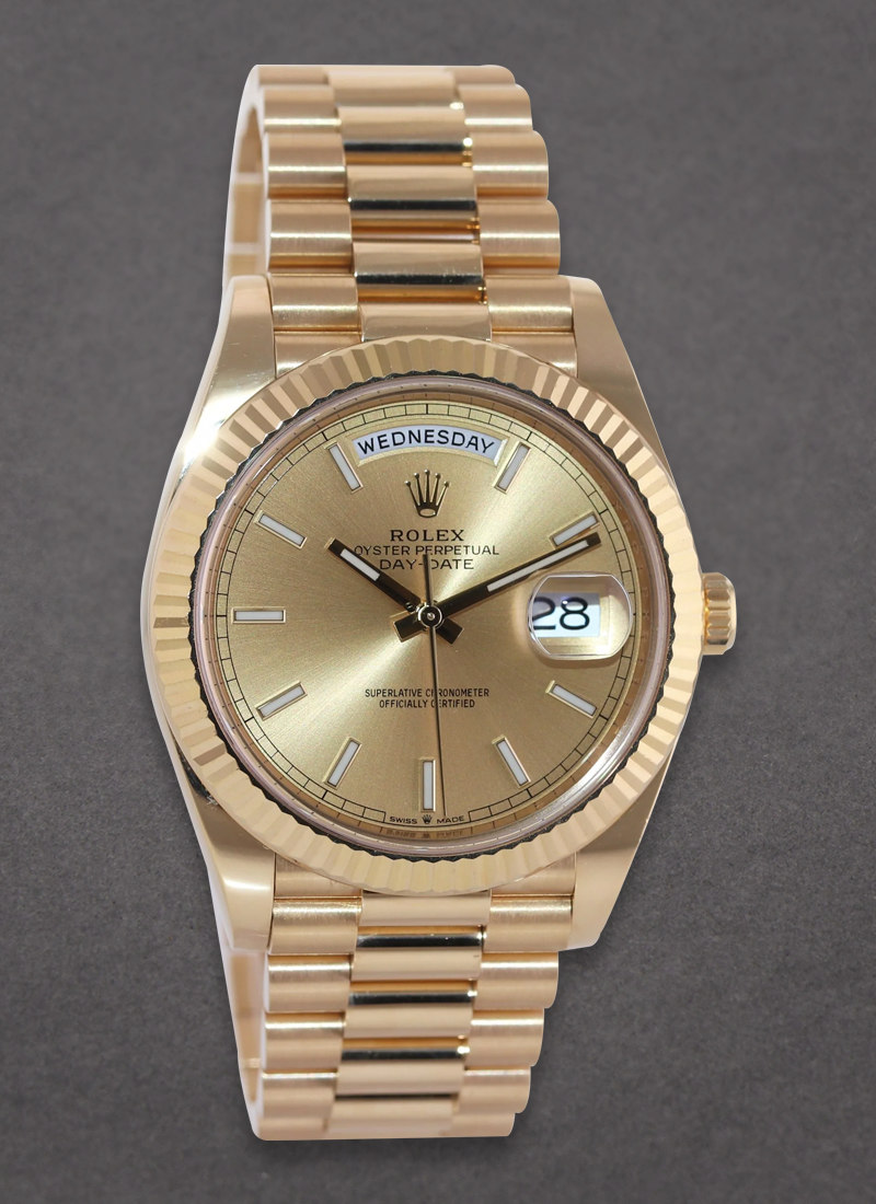 Pre-Owned Rolex President Day Date 40mm in Yellow Gold Fluted Bezel