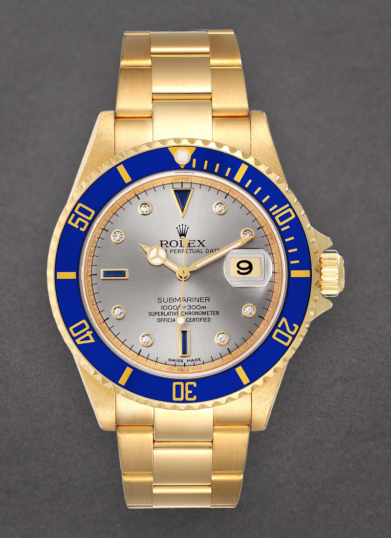 Pre-Owned Rolex Submariner 40mm in Yellow Gold with Blue Bezel