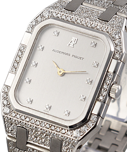 Vintage Square Royal Oak Quartz from the 1980s White Gold on Bracelet with Diamonds