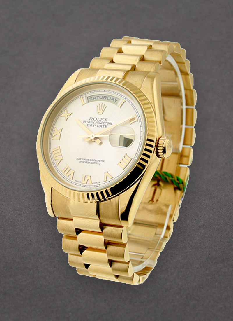 Pre-Owned Rolex Presidential in Rose Gold with Fluted Bezel