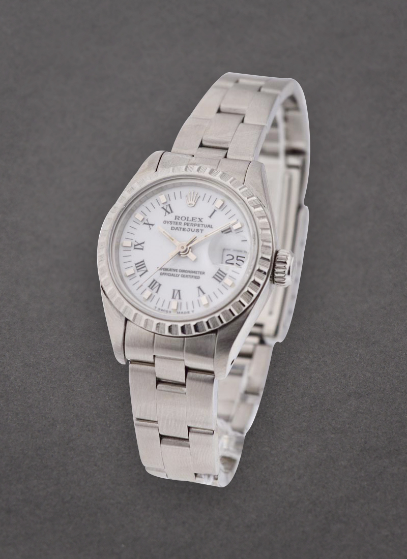 Pre-Owned Rolex Ladies Datejust 26mm in Steel with Engine Turned Bezel