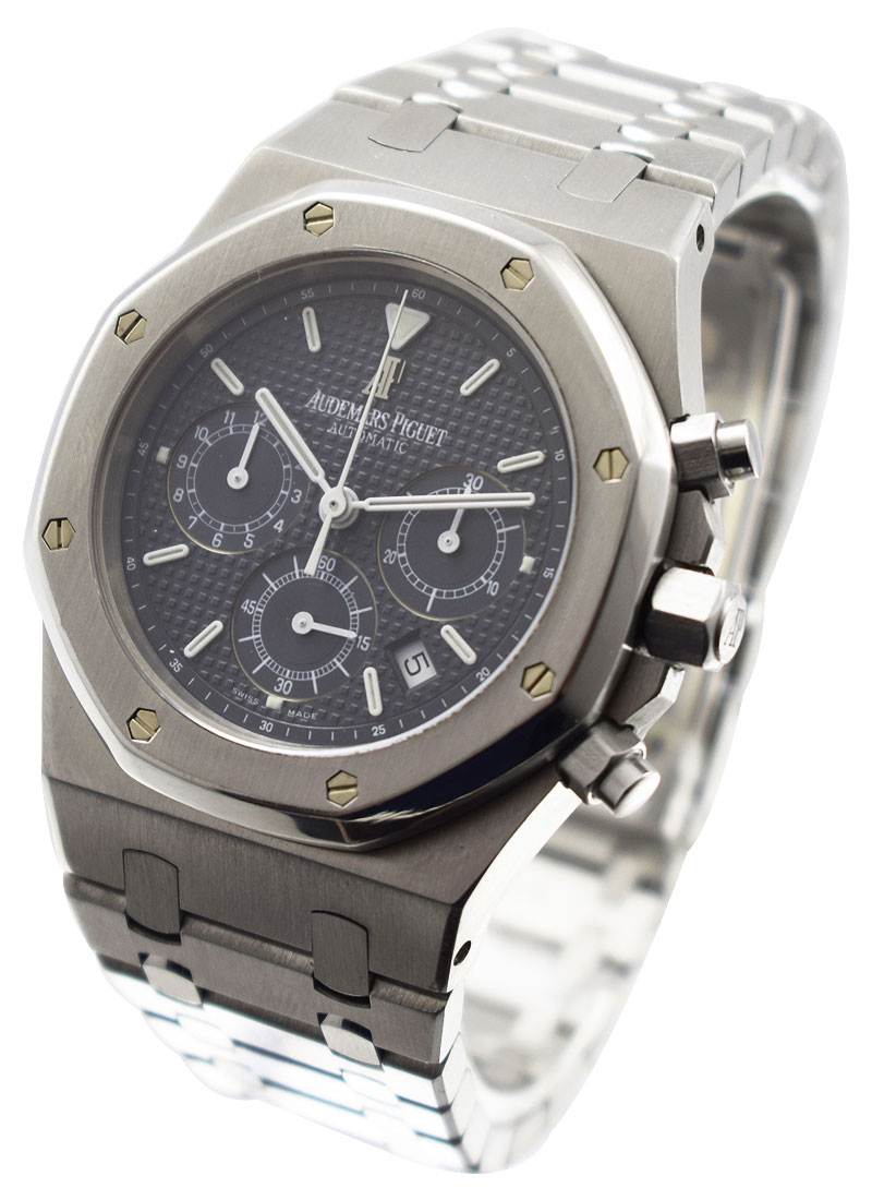 25860ST.OO.1110ST.03 Audemars Piguet Royal Oak Chronograph Steel 39mm Essential Watches