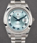 Day Date 41mm President in Platinum with Smooth Bezel on President Bracelet with Ice Blue Concentric Roman Dial