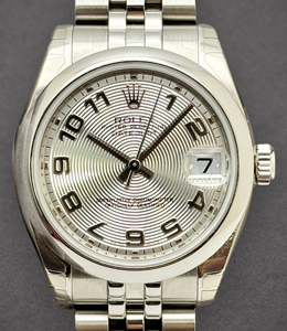 MidSize Datejust in Steel with Smooth Bezel on Jubilee Bracelet with Silver Concentric Dial with Arabic Numerals