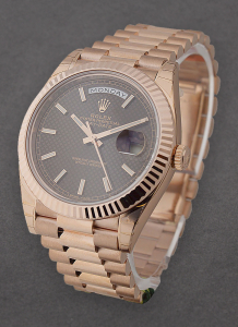 Pre-Owned Rolex 228235 President Day Date 40mm in Rose Gold with Fluted Bezel 228235
