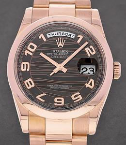 Day Date 36mm President in Rose Gold with Smooth Bezel  on President Bracelet with Chocolate Waves Arabic Dial