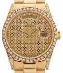 President  Day-Date 36mm in Yellow Gold with Diamonds Bezel on President Bracelet with Pave Diamond Dial