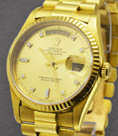 President Day-Date 36mm in Yellow Gold with Fluted Bezel on President Bracelet with Champagne Diamond Dial