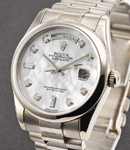 Day Date President 36mm in White Gold with Domed Bezel  on President Bracelet with White Mother of Pearl Diamond Dial