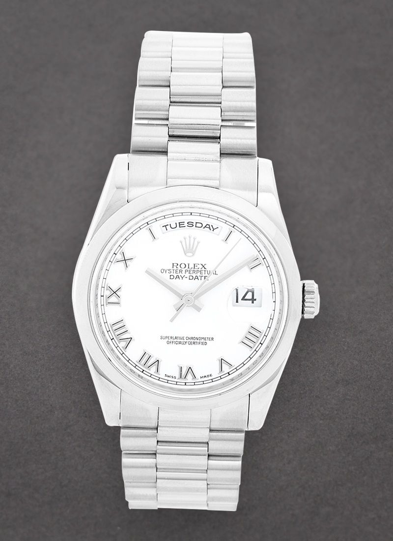 Pre-Owned Rolex President Day Date 36mm in White Gold with Smooth Bezel