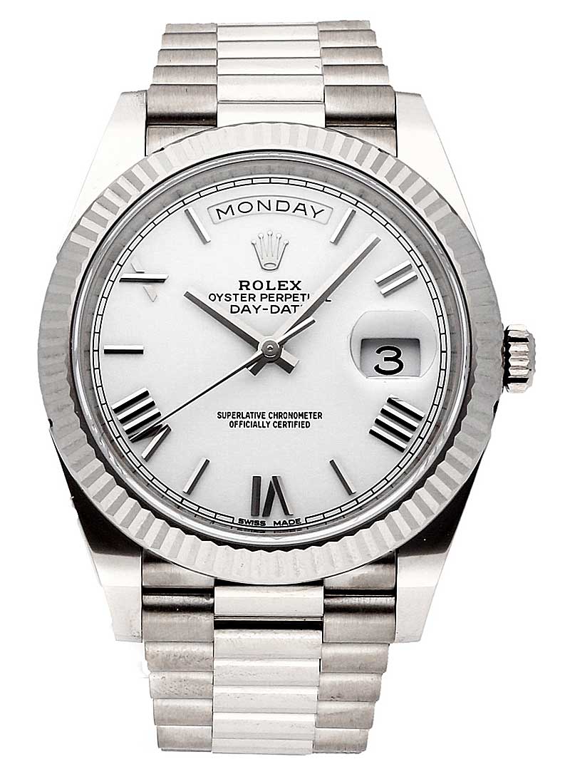 Pre-Owned Rolex President Day Date 40mm in White Gold with Fluted Bezel
