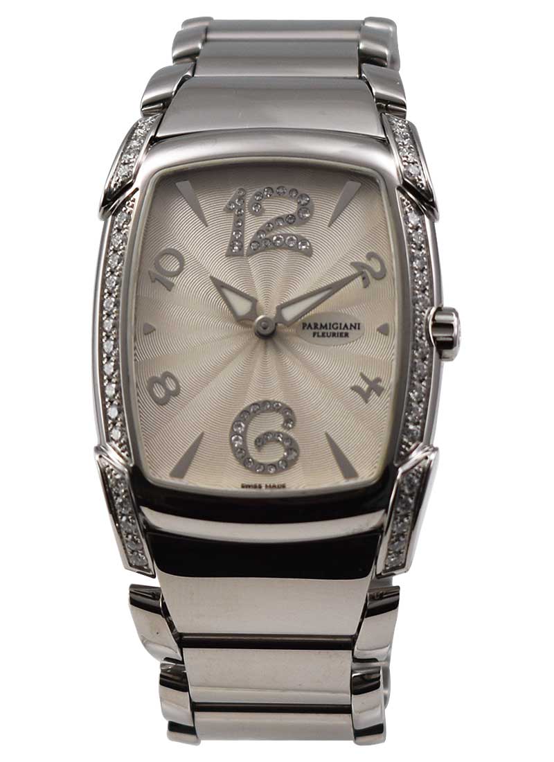 Kalpa Donna 34.8mm Quartz in Steel with Diamond Bezel on Steel Bracelet with Ivory Sunray Guilloche Diamond Dial