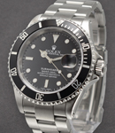 Rolex Submariner 40mm in Steel with Black Bezel on Oyster Bracelet with Black Dial