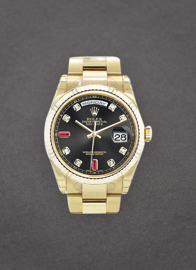 Pre-Owned Rolex President Day Date 36mm in Yellow Gold with Fluted Bezel