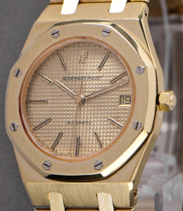 Royal Oak 36mm  Automatic in Yellow Gold on Yellow Gold Bracelet with Champagne Dial
