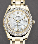 Masterpiece Midsize 34mm in Yellow Gold with Diamond Bezel on Pearlmaster Bracelet with MOP Diamond Dial