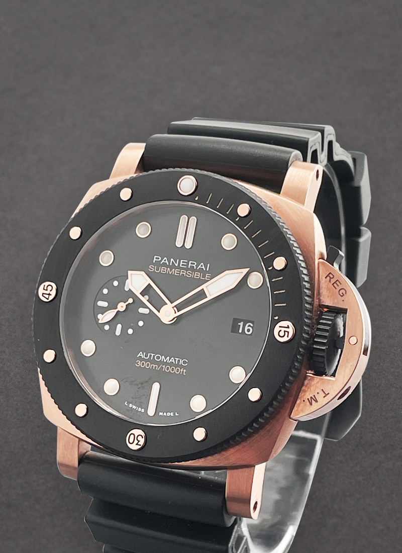 PAM01070 Panerai Submersible 42mm Essential Watches